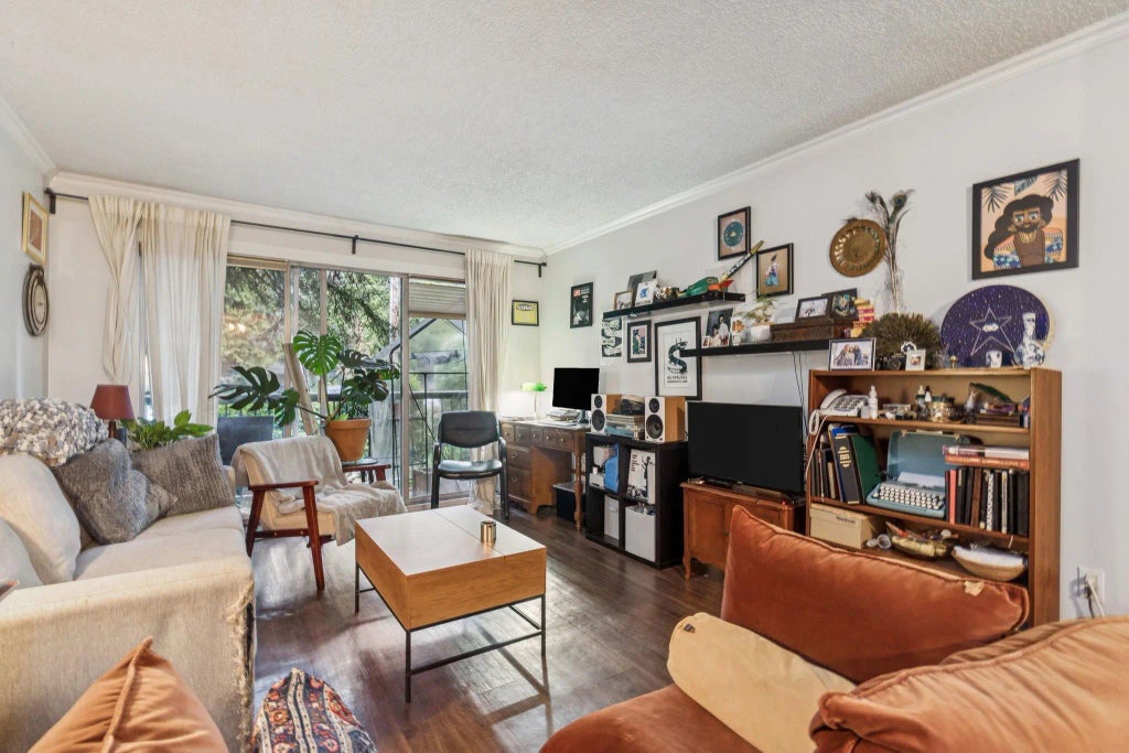 428 Agnes Street 302, New Westminster