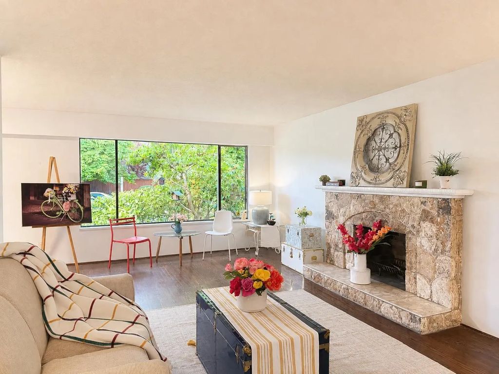 9560 Glendower Drive, Richmond
