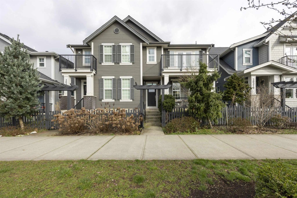 20315 82 Avenue, Langley