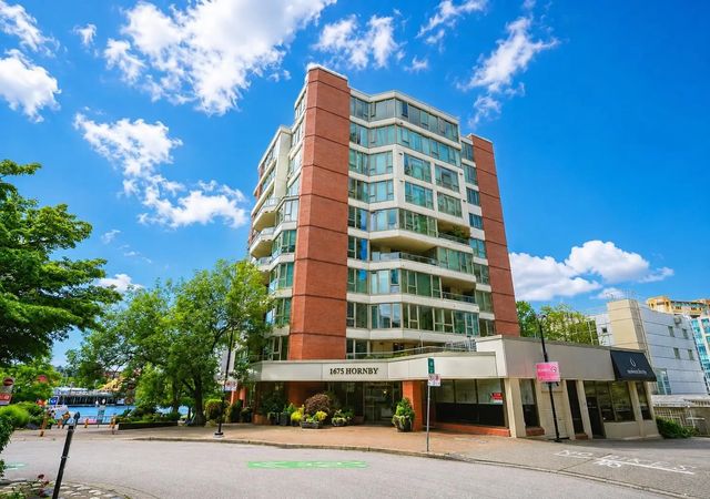 1675 Hornby Street 304, Vancouver