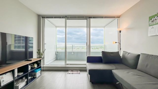 488 Sw Marine Drive 2705, Vancouver
