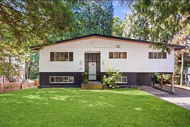 1707 Dempsey Road, North Vancouver