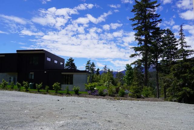 9261 Wedgemount Plateau Drive, Whistler