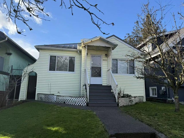 3553 Inverness Street, Vancouver
