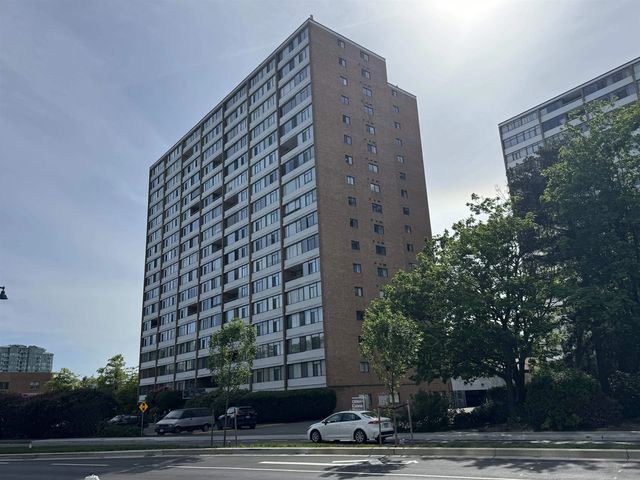 6651 Minoru Boulevard 303, Richmond