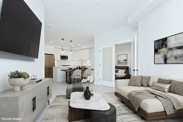13458 95 Avenue 422, Surrey