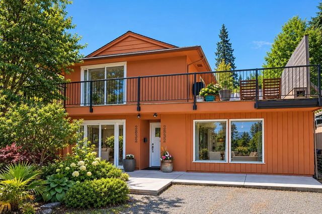 6440 Douglas Street, West Vancouver