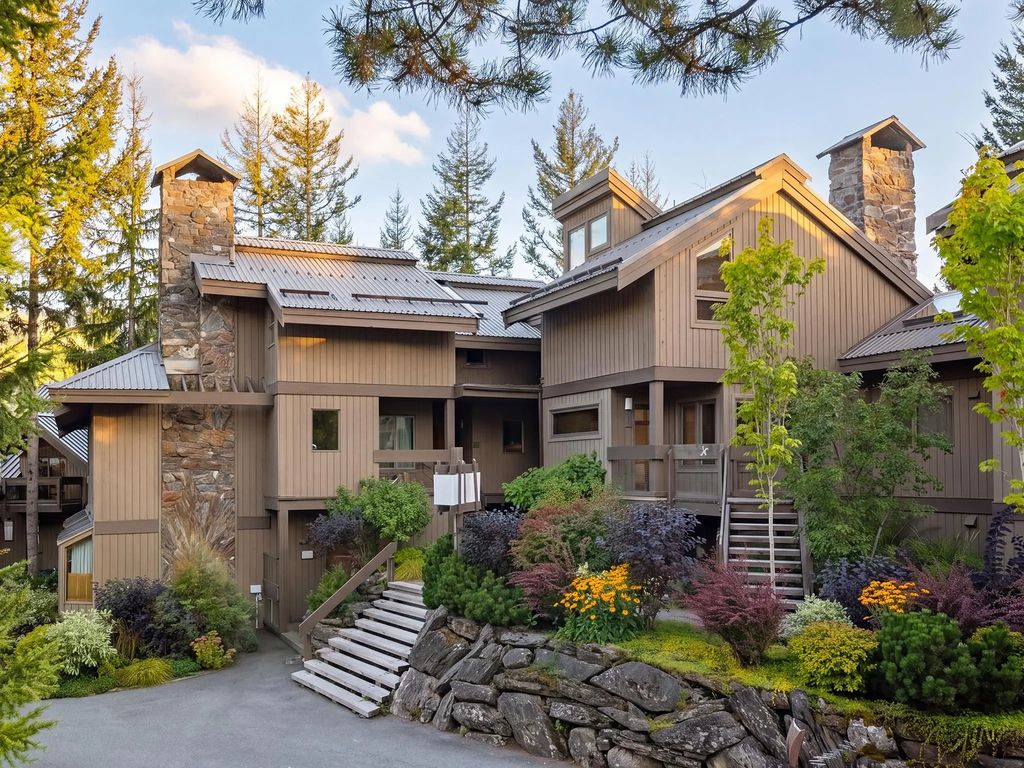6117 Eagle Drive 216, Whistler