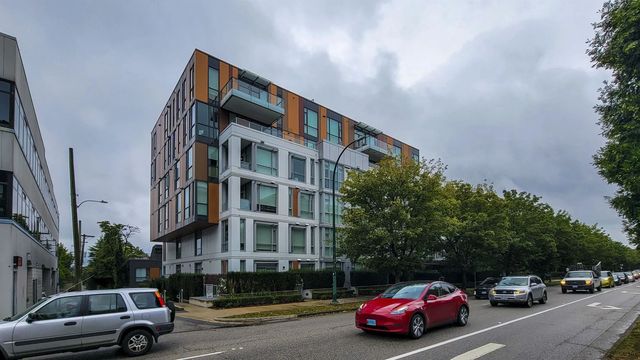 469 W King Edward Avenue 208, Vancouver