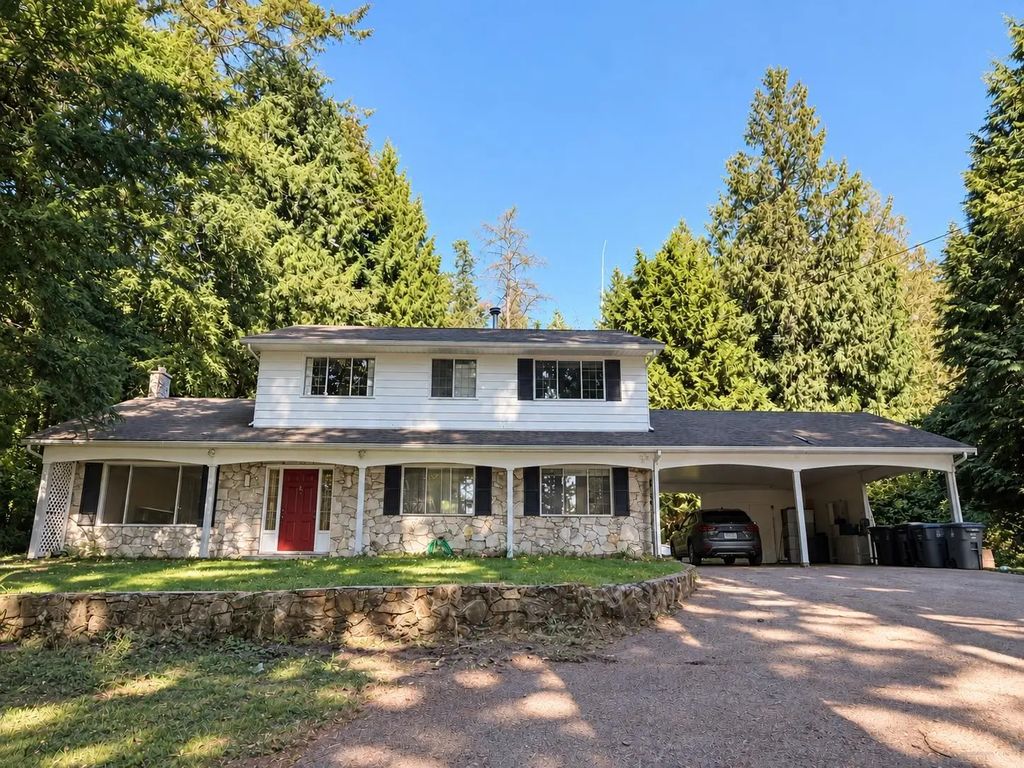 12501 53 Avenue, Surrey