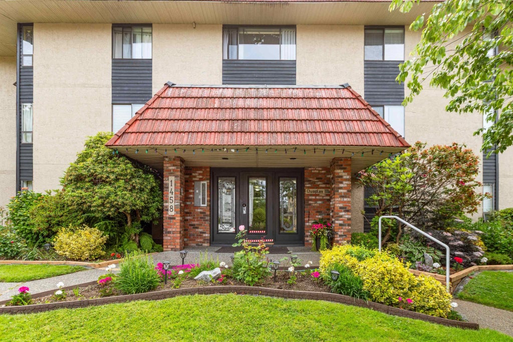 1458 Blackwood Street 204, White Rock