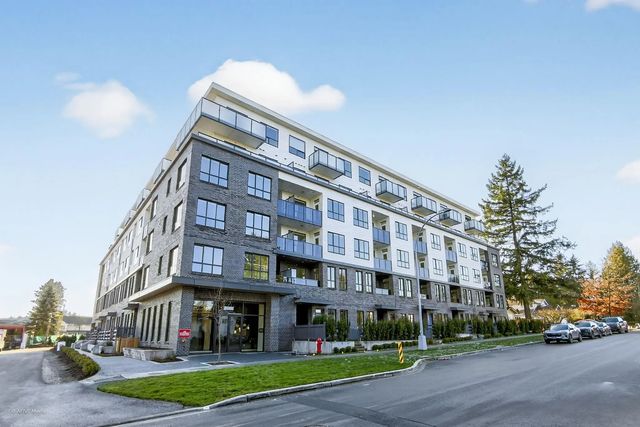 14778 106 Avenue 512, Surrey