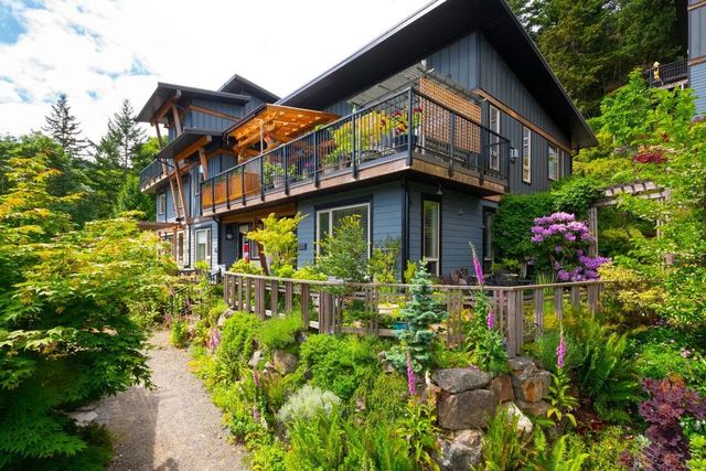 726a Belterra Road 207, Bowen Island