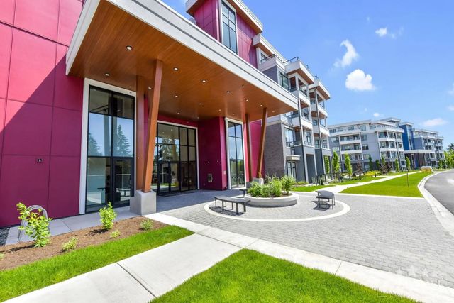 6270 Gooseberry Drive 202, Surrey