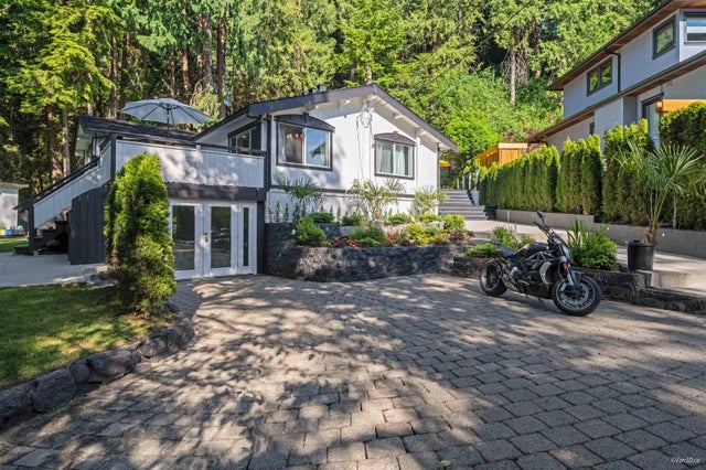 3870 Emerald Drive, North Vancouver