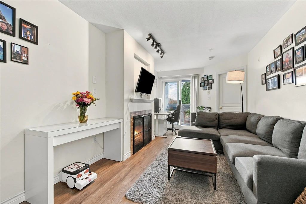 760 Kingsway 323, Vancouver