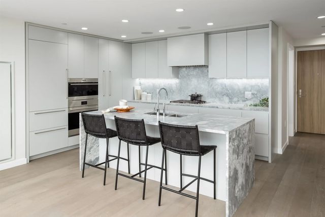 7418 Paulson Street 807, Vancouver