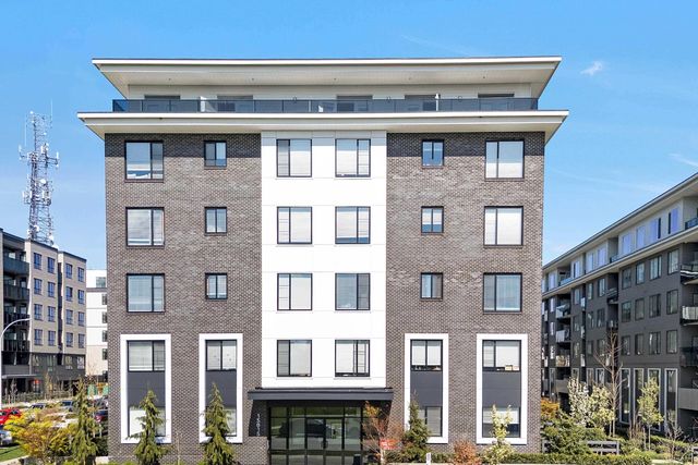 15815 85 Avenue 408, Surrey