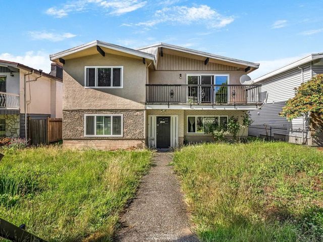 1205 E 49th Avenue, Vancouver