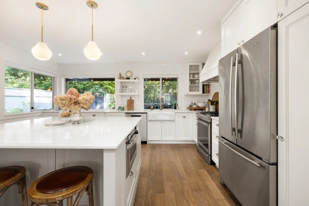 3558 Everglade Place, North Vancouver