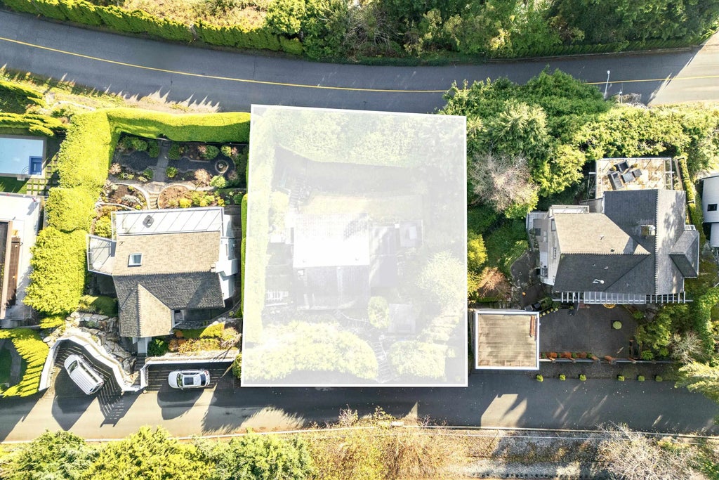 3575 Sunset Lane, West Vancouver