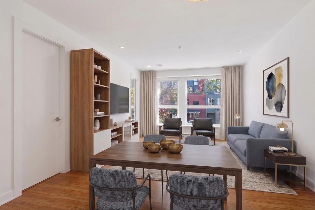 2481 Waterloo Street 203, Vancouver