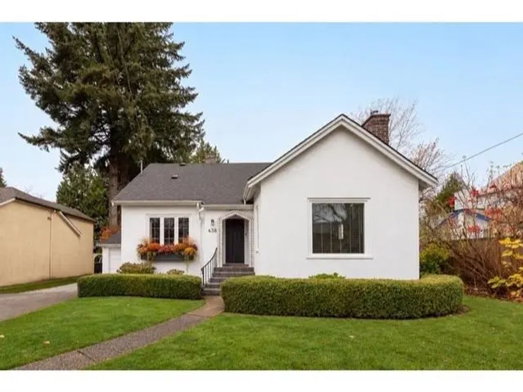 438 Fourth Street, New Westminster
