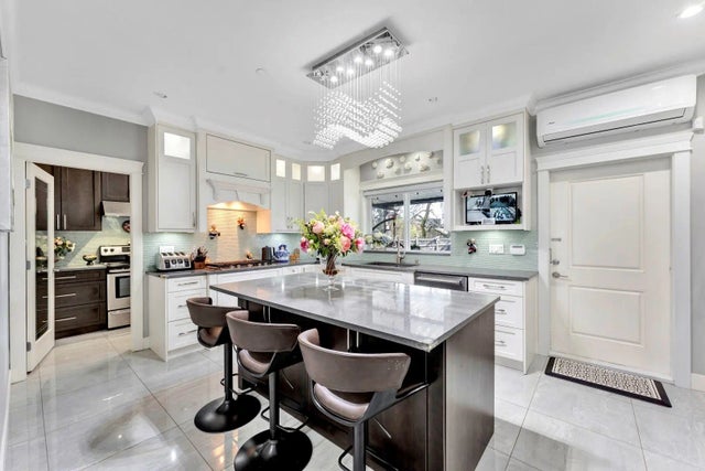 1934 Mclean Avenue, Port Coquitlam