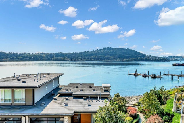 3825 Cates Landing Way 308, North Vancouver