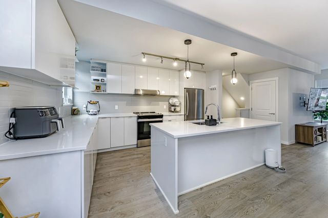 15151 Edmund Drive 3, Surrey