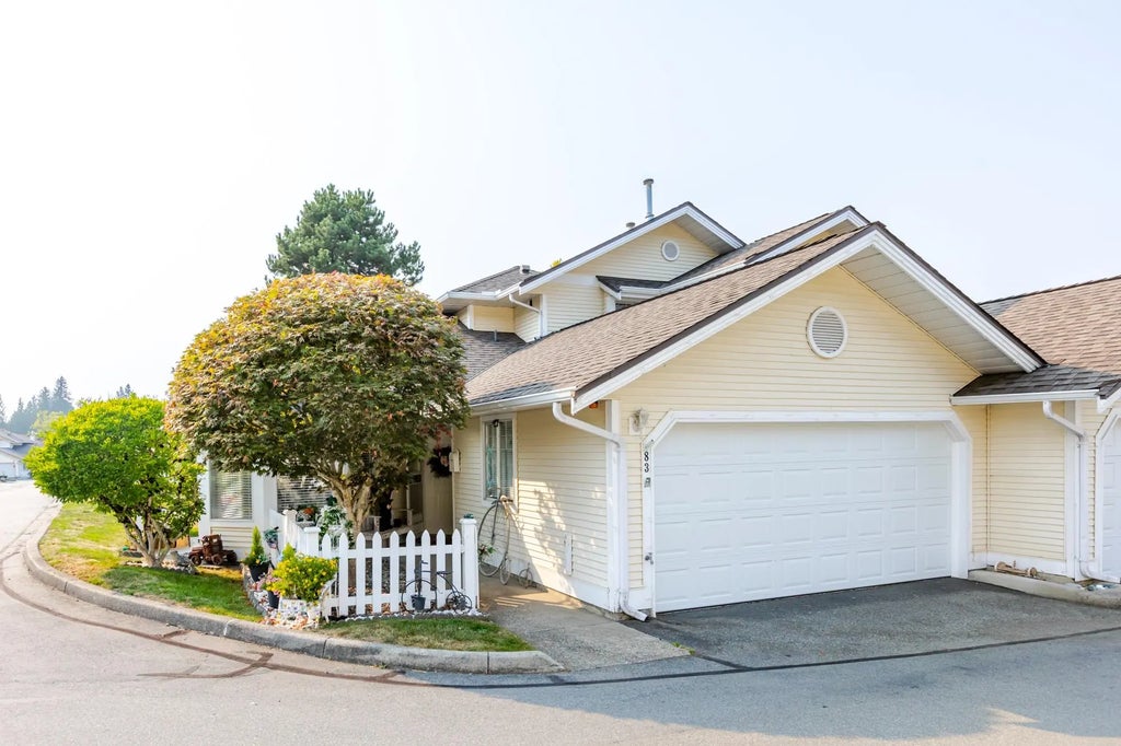 21138 88 Avenue 83, Langley