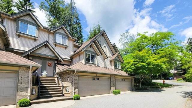 3300 Plateau Boulevard 2, Coquitlam