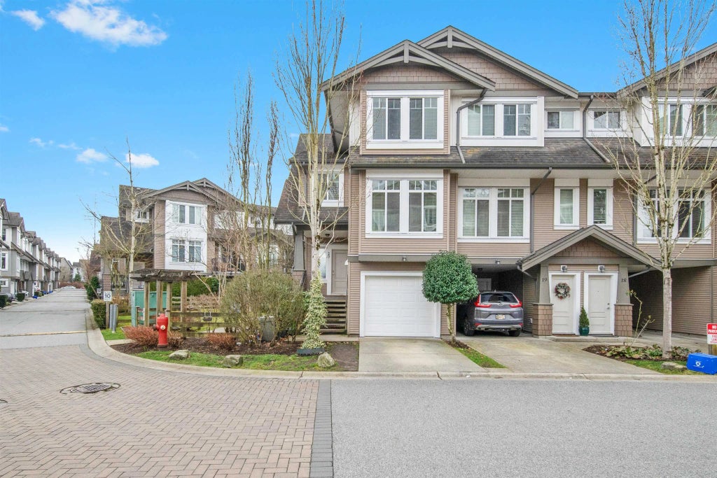 8250 209b Street 20, Langley