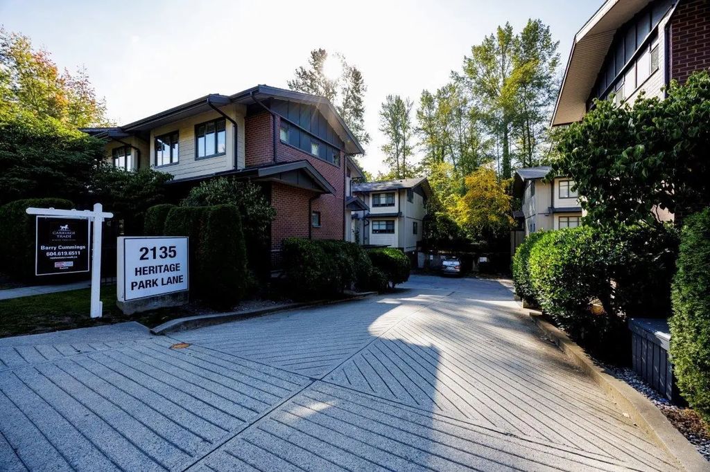 2135 Heritage Park Lane Lane 306, North Vancouver