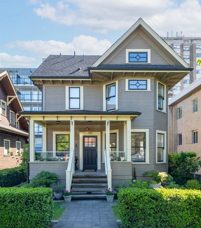 408 Eighth Street, New Westminster
