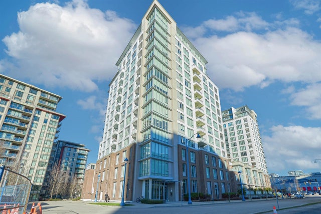 7333 Murdoch Avenue 1503, Richmond