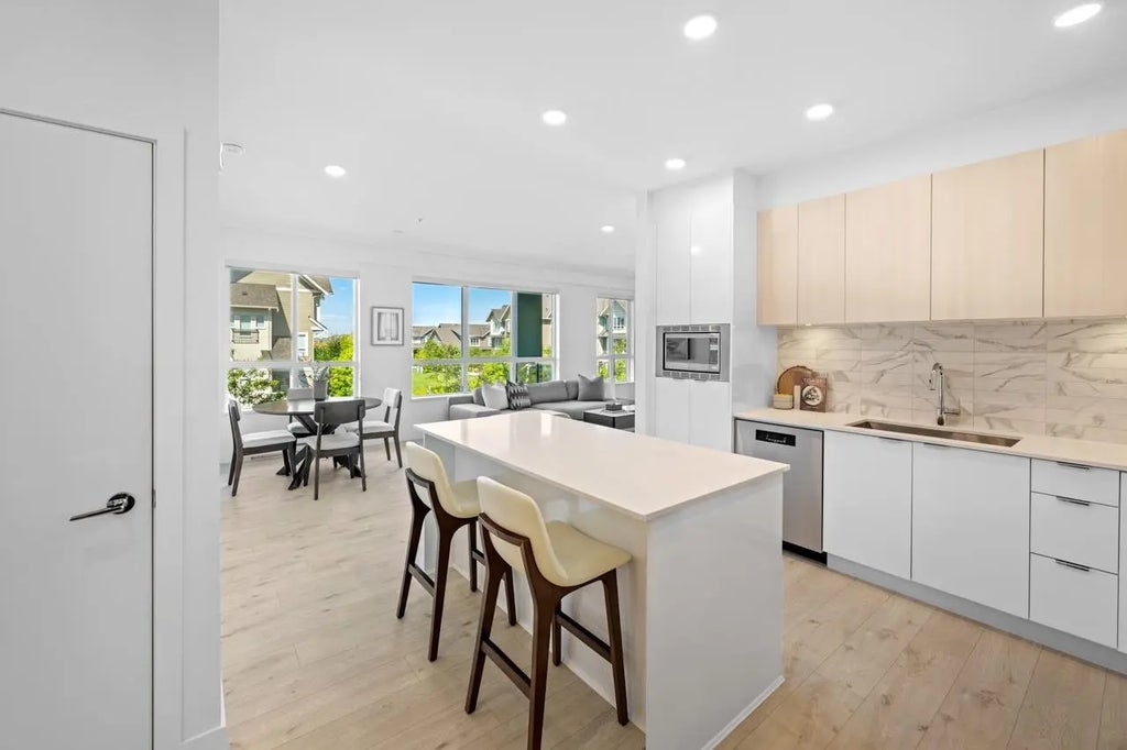 1792 Starling Drive 219, Tsawwassen