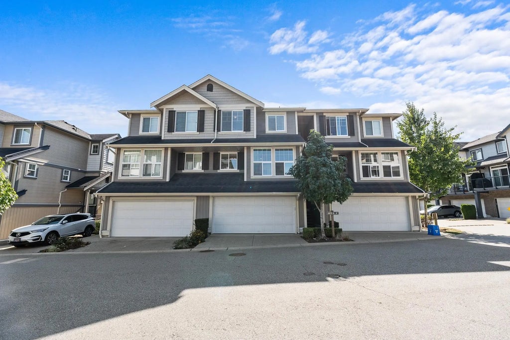 20831 70 Avenue 44, Langley