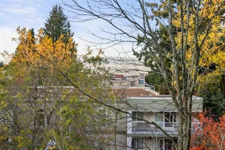 5556 14 Avenue #405, Tsawwassen