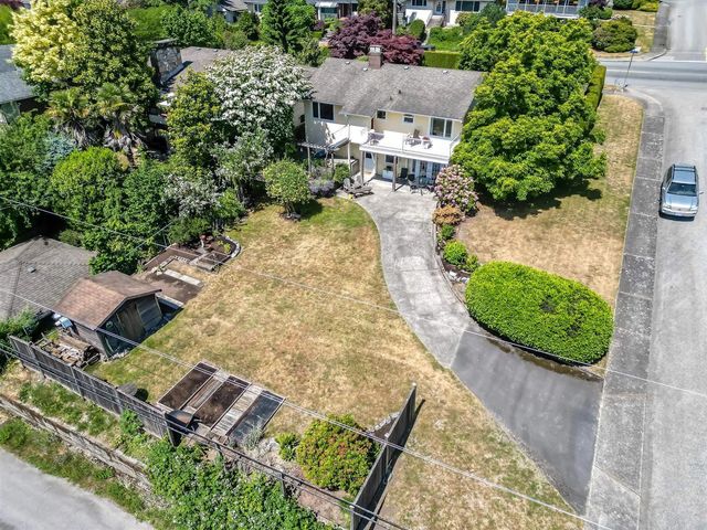 144 E Eighth Avenue, New Westminster