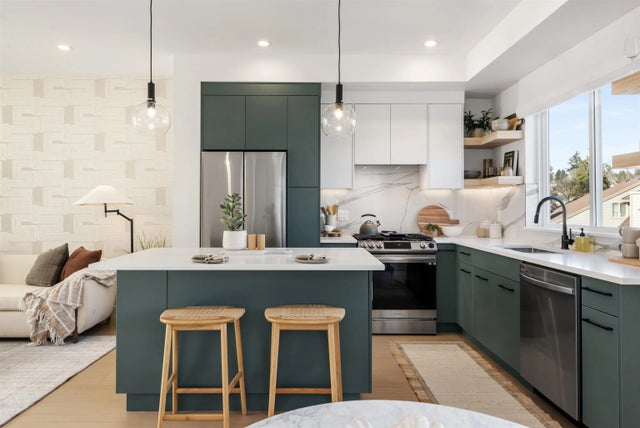 19330 Fairway Drive 28, Surrey