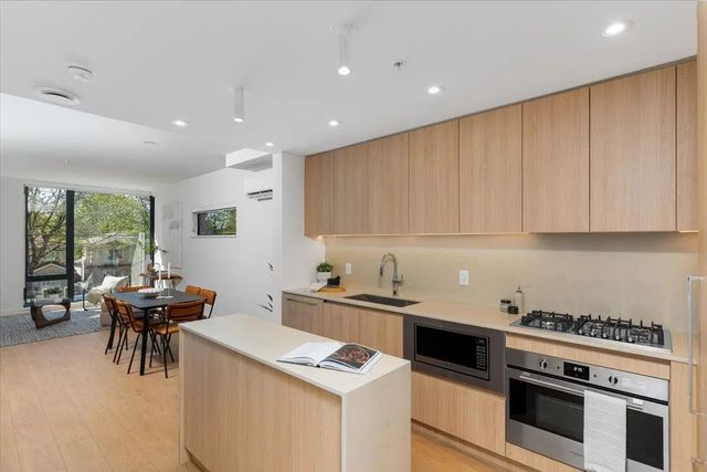 2830 Nanaimo Street 231, Vancouver