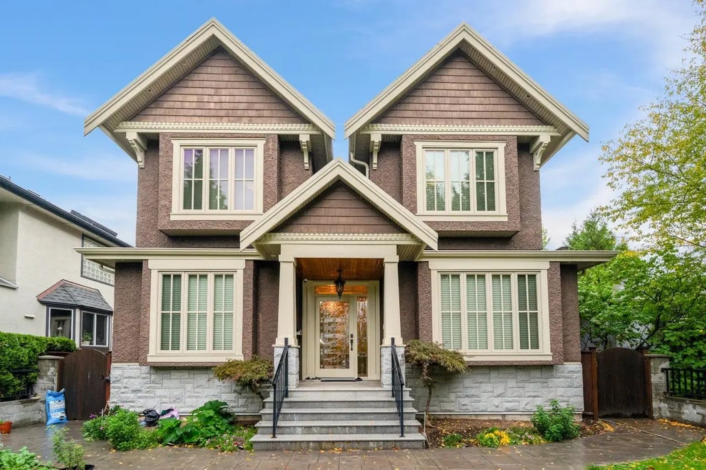 7130 Granville Street, Vancouver