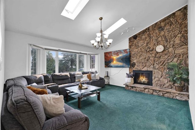 12921 Southridge Drive, Surrey