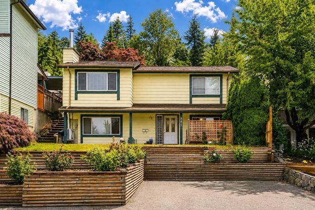 772 Appleyard Court, Port Moody
