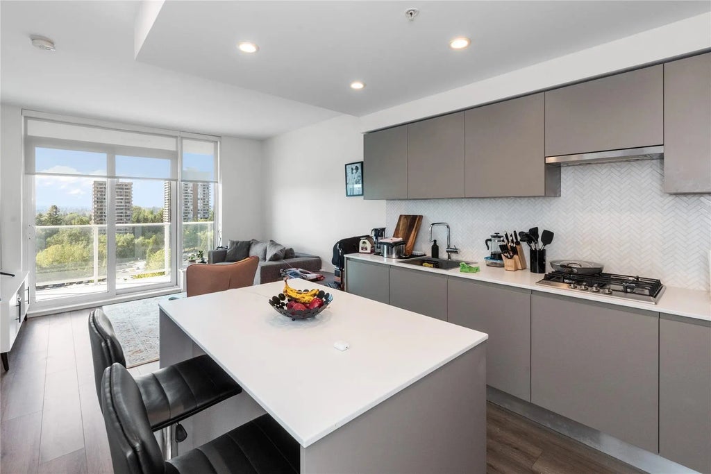 3833 Evergreen Place 609, Burnaby