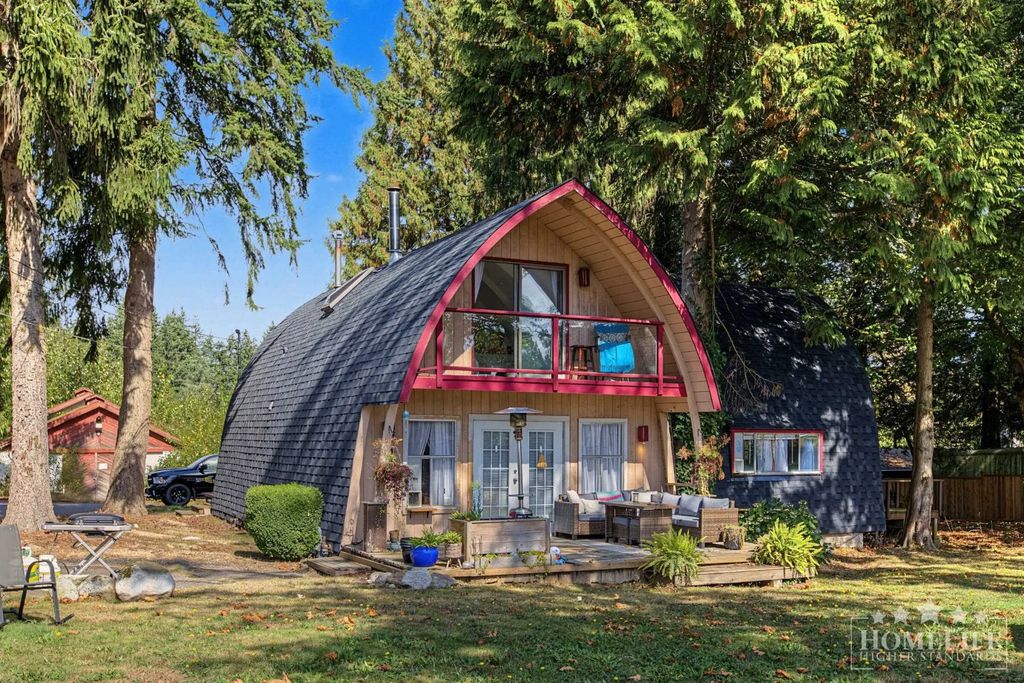 17535 26 Avenue House, Surrey