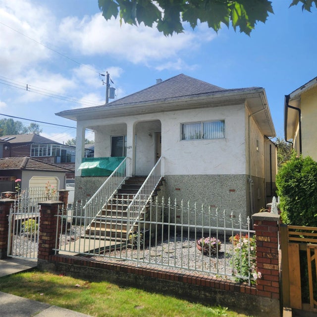 4873 James Street, Vancouver