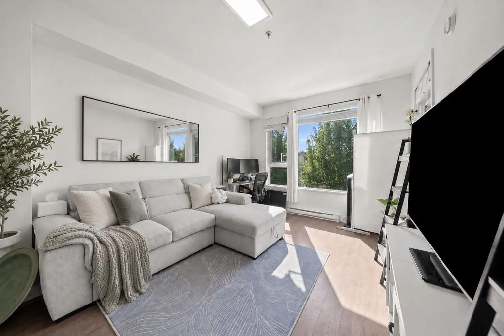 8360 Delsom Way 213, Delta