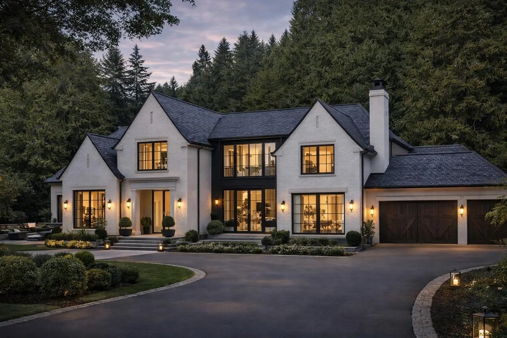 2912 Rosebery Avenue, West Vancouver